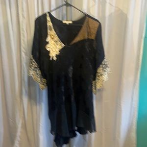 Spencer Alexis top size 2x